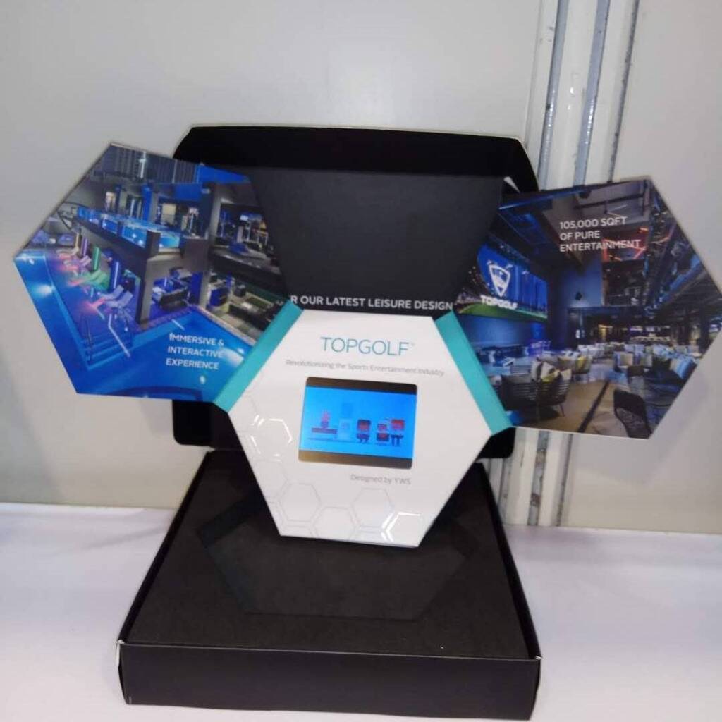 Unit with Mini-LCD-Screens